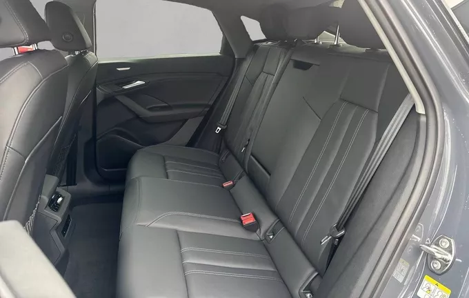AUDI Q6 E-TRON SPORTBACK 387 ch 100 kWh quattro Design photo 17 0472