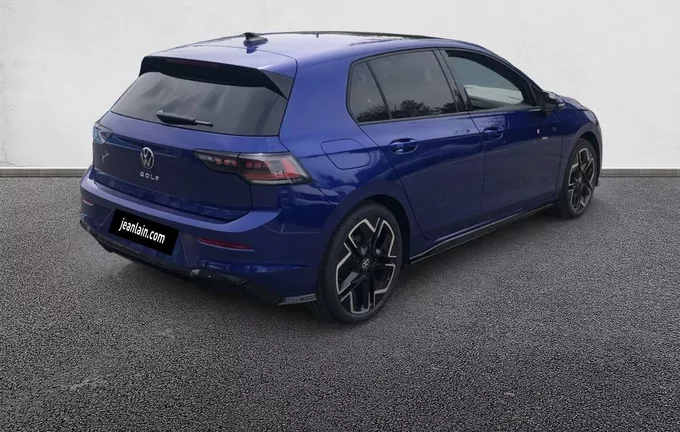 VOLKSWAGEN GOLF 1.5 eTSI EVO2 150 DSG7 R-Line Edition extérieur trois quart arrière droit 6805