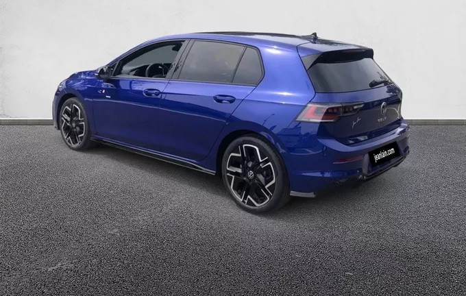VOLKSWAGEN GOLF 1.5 eTSI EVO2 150 DSG7 R-Line Edition extérieur trois quart arrière gauche 6805