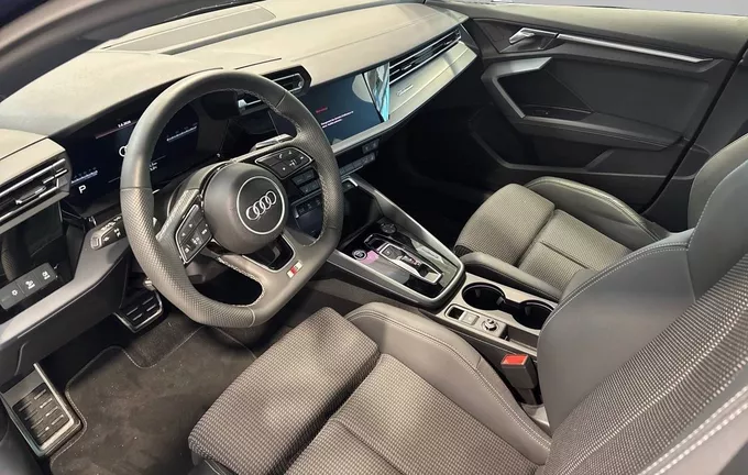 AUDI A3 Sportback TFSI Mild Hybrid 150 S tronic 7 S line photo 11 2128554
