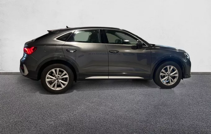 AUDI Q3 Sportback 35 TFSI 150 ch S tronic 7 extérieur côté droit 2129919