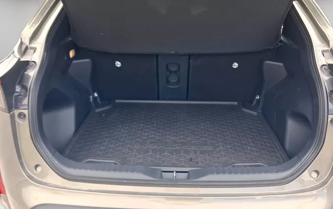 TOYOTA YARIS CROSS Hybride 116h AWD-i Trail (marchepieds standardisés) photo 10 1104012
