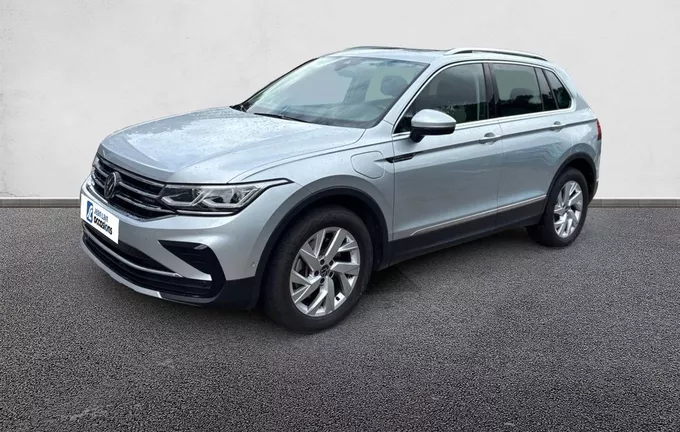 VOLKSWAGEN TIGUAN 1.4 eHybrid 245ch DSG6 Elegance extérieur trois quart avant gauche 2128524
