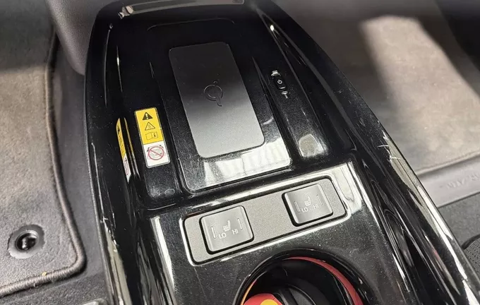 TOYOTA PRIUS Pro Hybride Rechargeable Dynamic Pack Premium photo 20 1103351