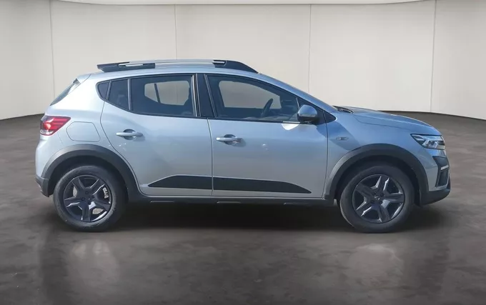 DACIA SANDERO TCe 90 - 22 Stepway Confort extérieur côté droit 2131874