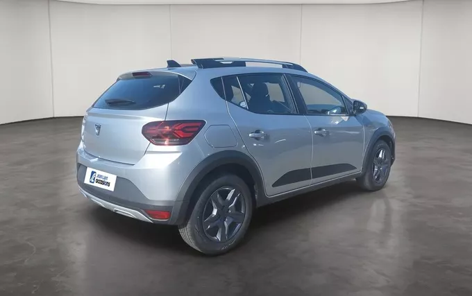 DACIA SANDERO TCe 90 - 22 Stepway Confort extérieur trois quart arrière droit 2131874