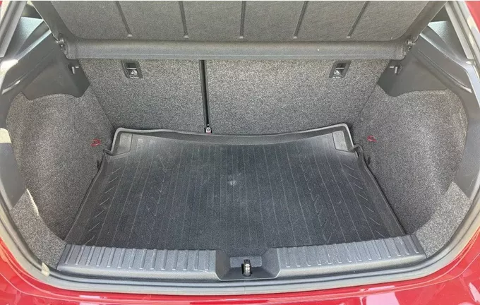 SEAT IBIZA 1.6 TDI 95 ch S/S BVM5 Xcellence photo 14 213367