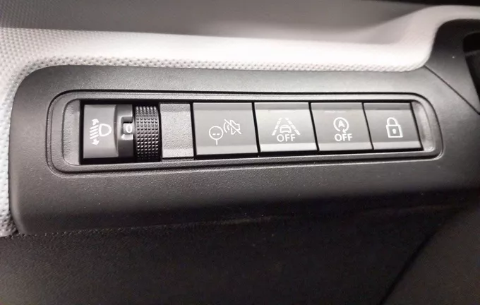 CITROEN C3 Turbo 100 ch BVM6 You photo 20 057627