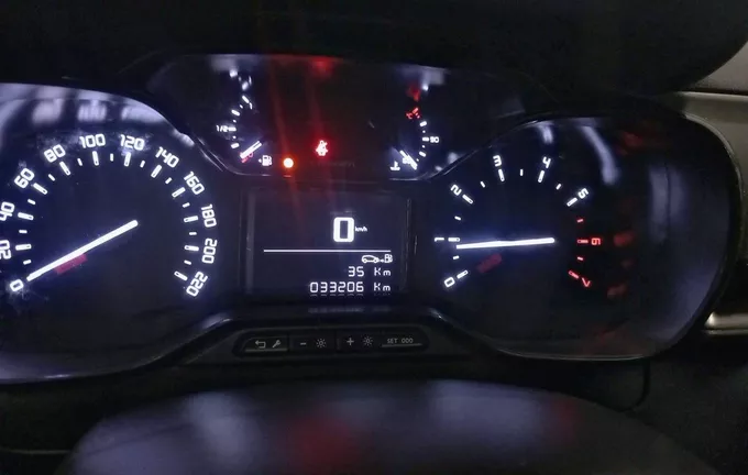 CITROEN C3 BlueHDi 100 S&S BVM6 Feel photo 10 944165