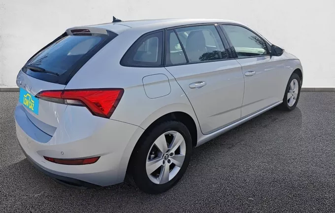 SKODA SCALA 1.6 TDI 116 ch DSG7 Business extérieur trois quart arrière droit 212889