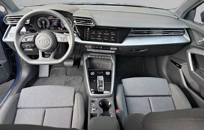 AUDI A3 Sportback 40 TFSI e Hybride rechargeable 204 S tronic 6 S line photo 18 9577