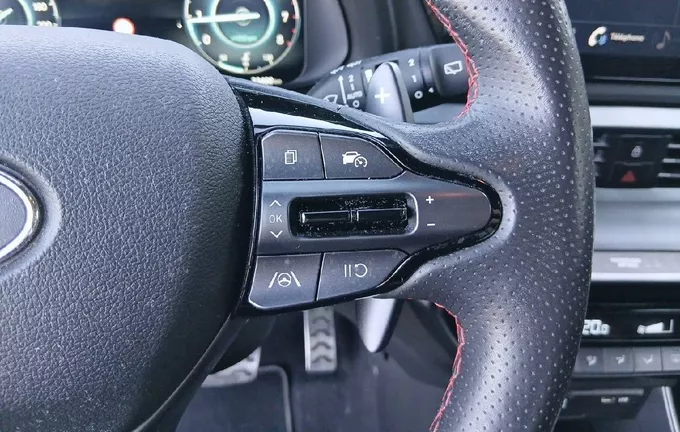 HYUNDAI I20 1.0 T-GDi 100 DCT-7 Hybrid 48V N Line Creative photo 12 13797