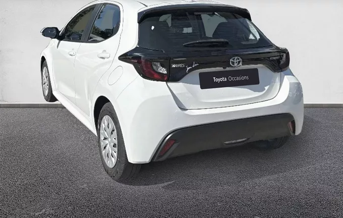 TOYOTA YARIS Hybride 116h Dynamic extérieur trois quart arrière gauche 1103411