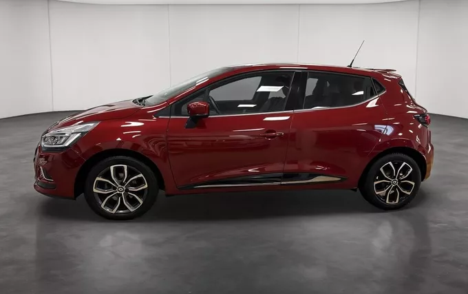 RENAULT CLIO TCe 90 E6C Intens extérieur côté gauche 213666