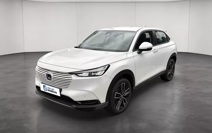 HONDA HR-V e:HEV 1.5 i-MMD Executive extérieur trois quart avant gauche 14099