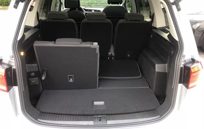 VOLKSWAGEN TOURAN 2.0 TDI 150 DSG7 7pl Style photo 10 6592