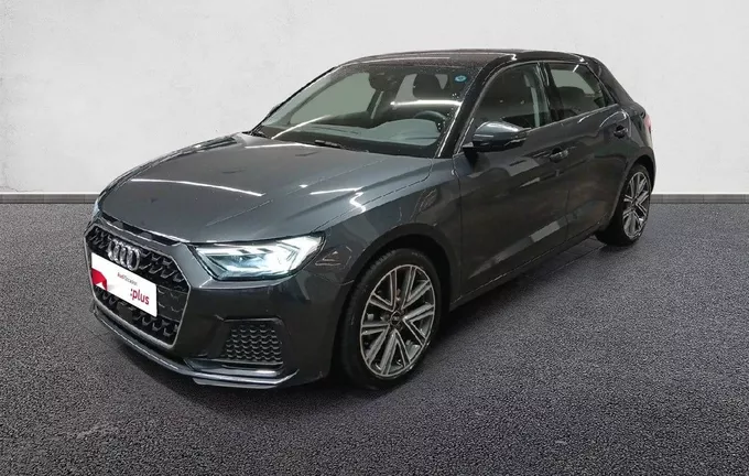 AUDI A1 Sportback 25 TFSI 95 ch S tronic 7 Design extérieur trois quart avant gauche 2125102
