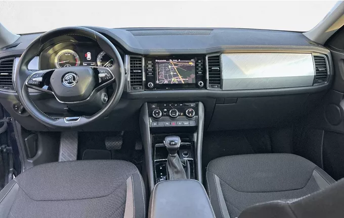 SKODA KODIAQ 1.5 TSI 150 ACT DSG7 7pl Ambition extérieur trois quart avant droit 2125708