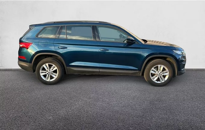 SKODA KODIAQ 1.5 TSI 150 ACT DSG7 7pl Ambition extérieur côté droit 2125708