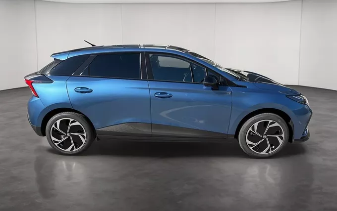 MG MG4 EV 77kWh - 180 kW Premium extérieur côté droit 9894