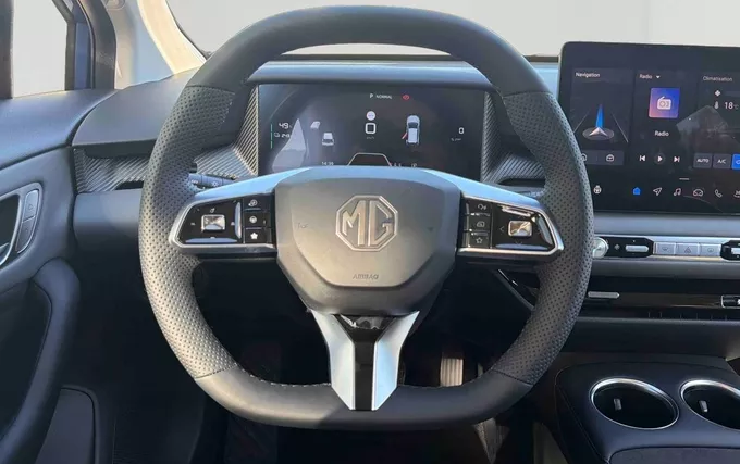 MG MG4 EV 77kWh - 180 kW Premium photo 12 9894