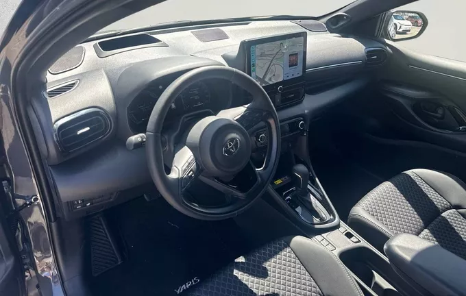 TOYOTA YARIS Hybride 130h Collection photo 11 159298
