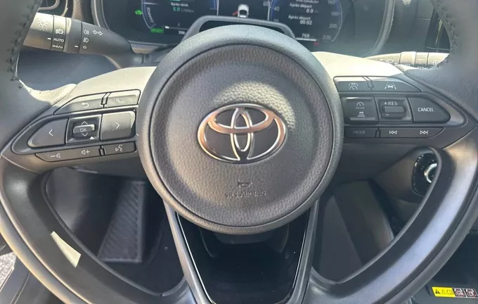 TOYOTA YARIS Hybride 130h Collection photo 12 159298