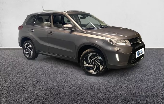 SUZUKI VITARA 1.5 Dualjet Hybrid Auto Style extérieur trois quart avant droit 13596