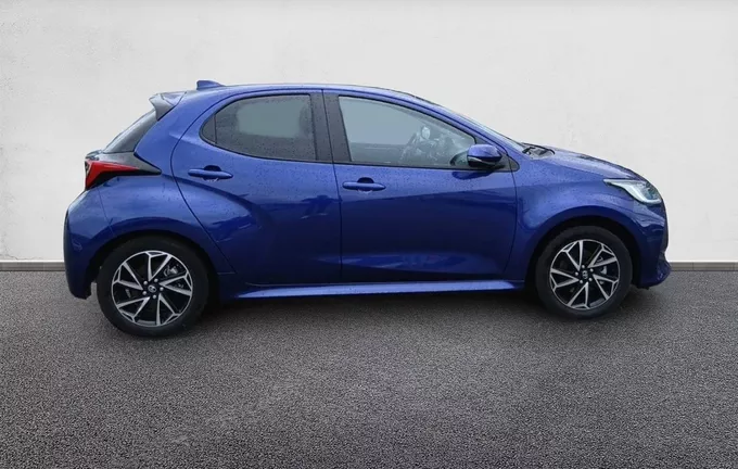 TOYOTA YARIS Hybride 116h Design extérieur côté droit 1103396