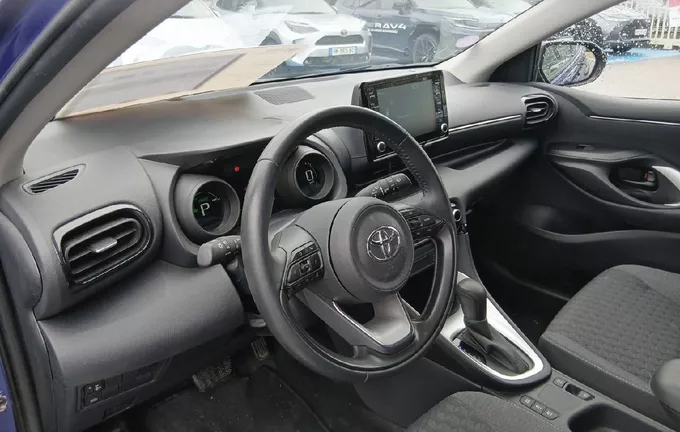 TOYOTA YARIS Hybride 116h Design photo 11 1103396