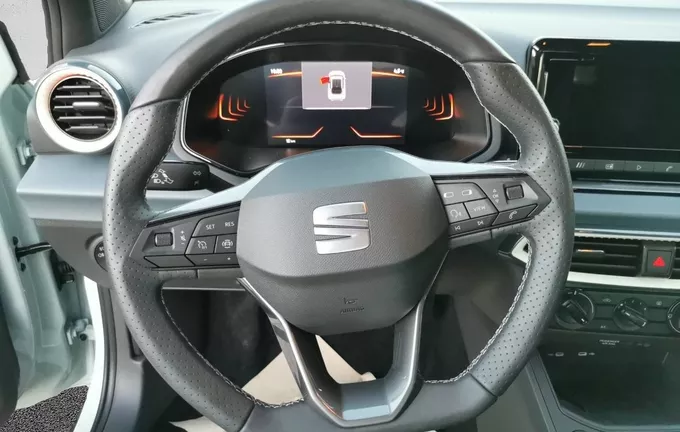 SEAT ARONA 1.0 TSI 95 ch Start/Stop BVM5 Copa photo 12 10792