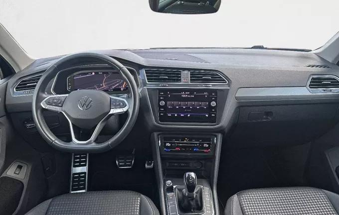 VOLKSWAGEN TIGUAN 2.0 TDI 150ch DSG7 Life extérieur côté gauche 946231