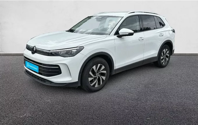 VOLKSWAGEN TIGUAN 1.5 eTSI 130ch DSG7 VW Edition extérieur trois quart avant gauche 2128580