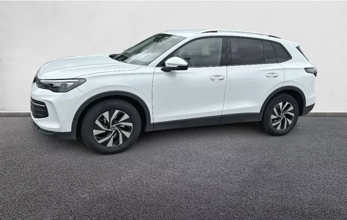 VOLKSWAGEN TIGUAN 1.5 eTSI 130ch DSG7 VW Edition extérieur trois quart arrière gauche 2128580