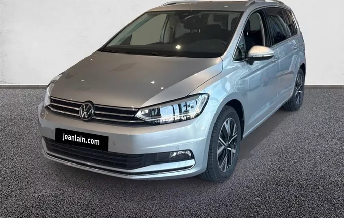 VOLKSWAGEN TOURAN 1.5 TSI EVO 150 DSG7 7pl Style extérieur trois quart avant gauche 8938