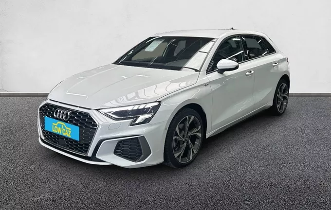 AUDI A3 Sportback 30 TDI 116 S tronic 7 S Line extérieur trois quart avant gauche 213698