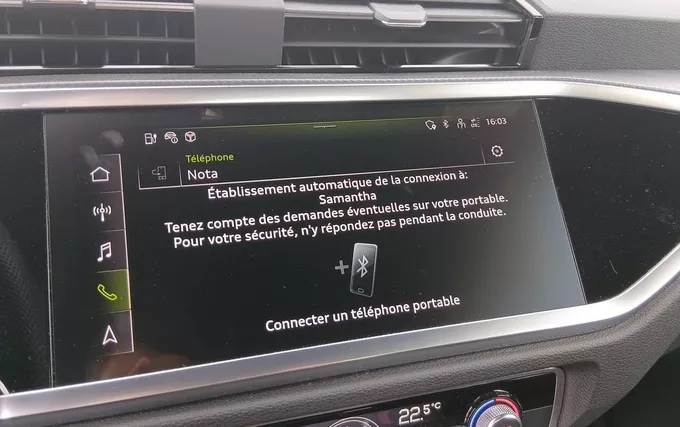 AUDI Q3 45 TFSIe 245 ch S tronic 6 S line photo 25 2132075