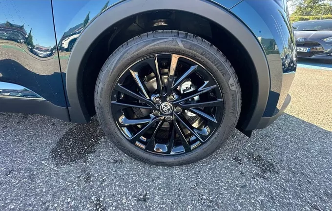 TOYOTA C-HR Hybride 140 GR Sport photo 9 192193