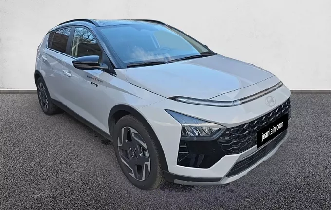 HYUNDAI BAYON 1.0 T-GDi 100 Creative extérieur trois quart avant droit 5494141