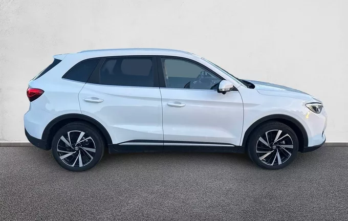 MG ZS 1.5 L Hybrid+ 197 ch Luxury extérieur côté droit 8820