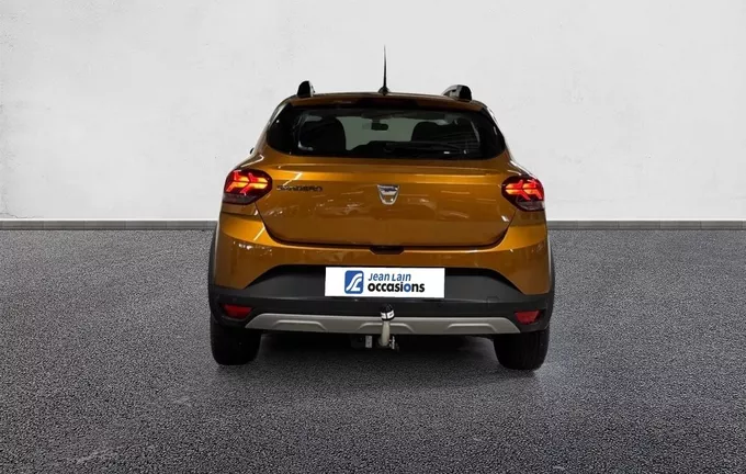 DACIA SANDERO TCe 90 - 22 extérieur arrière 2130586