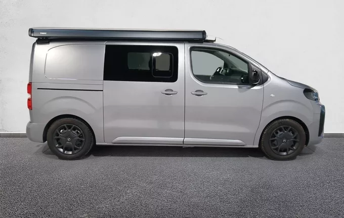 CITROEN JUMPY VAN AMENAGE BLUEHDI 120 S&S BVM6 extérieur trois quart arrière droit 944001