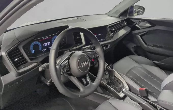 AUDI A1 Allstreet 30 TFSI 110 ch S tronic 7 Avus photo 11 2128901