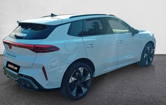 CUPRA TERRAMAR 1.5 eTSI Hybrid 150 ch DSG7 V extérieur trois quart arrière droit 0460