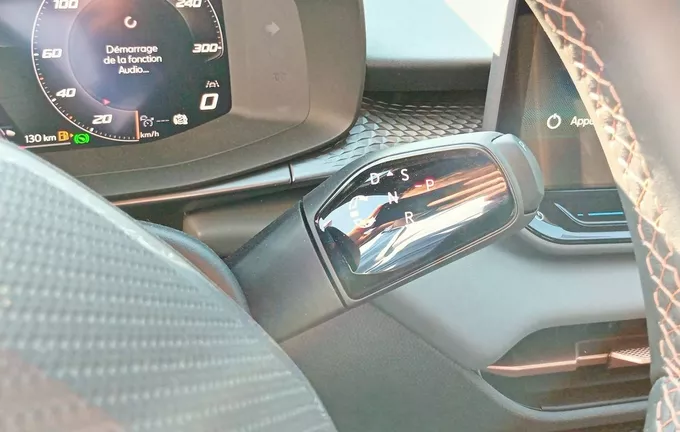 CUPRA TERRAMAR 1.5 eTSI Hybrid 150 ch DSG7 V photo 13 0460