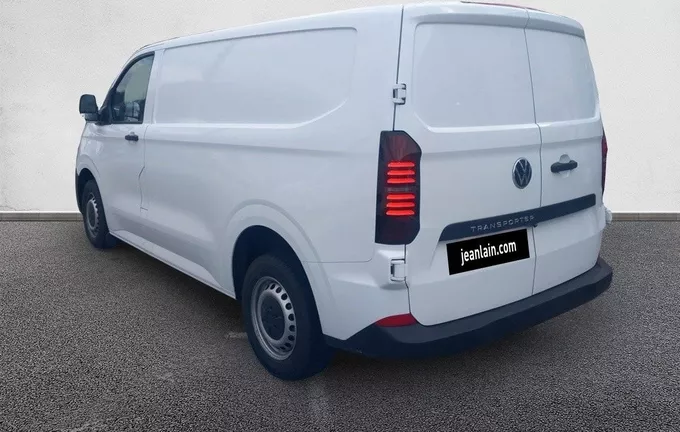 VOLKSWAGEN UTILITAIRES TRANSPORTER VAN L1H1 2.0 TDI 150 BVA8 BUSINESS extérieur trois quart avant droit 6613