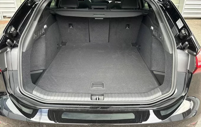 AUDI A6 E-TRON Avant Performance 367 ch 100 kWh S line photo 10 9583
