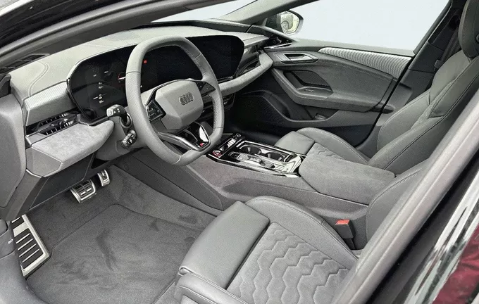 AUDI A6 E-TRON Avant Performance 367 ch 100 kWh S line photo 11 9583