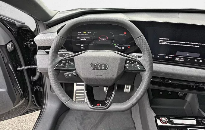 AUDI A6 E-TRON Avant Performance 367 ch 100 kWh S line photo 12 9583