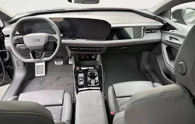 AUDI A6 E-TRON Avant Performance 367 ch 100 kWh S line photo 18 9583
